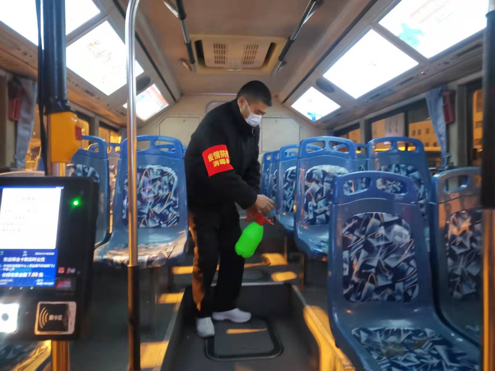 圖1-3公交公司：車輛消殺.jpg