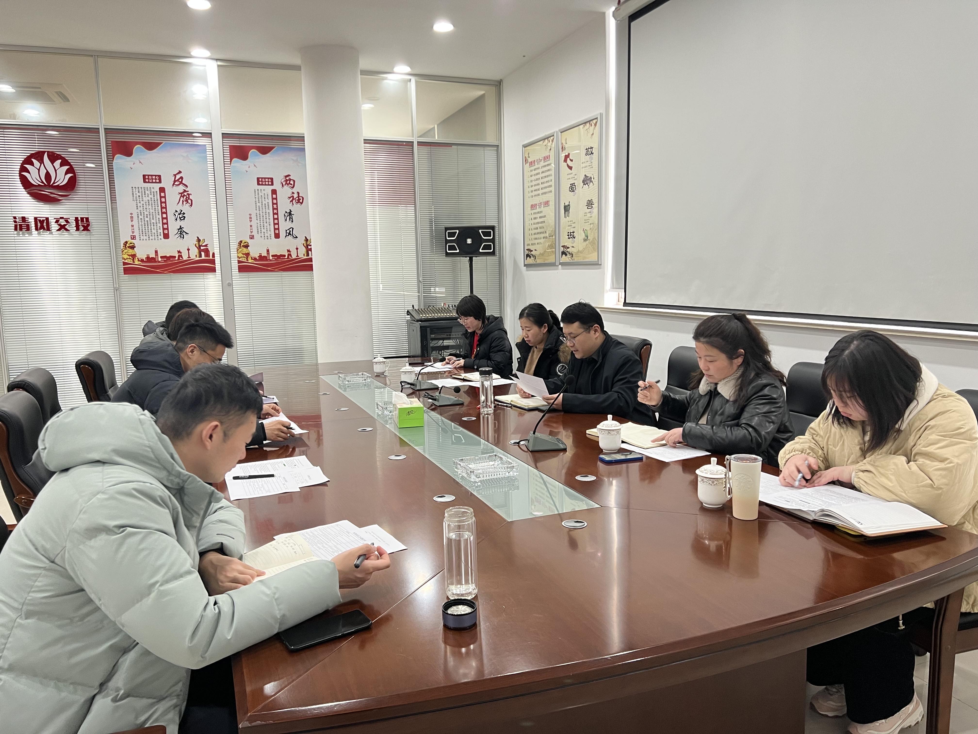財務(wù)圖片.jpg 財務(wù)圖片.jpg