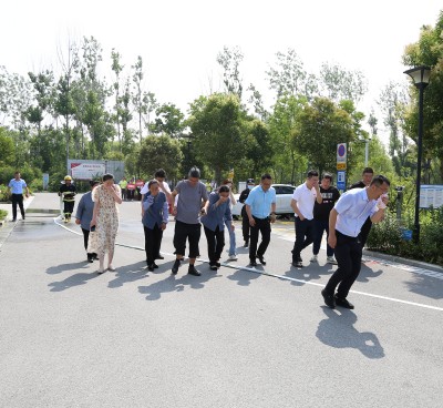 正在上傳... 消防演練3_副本.jpg